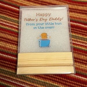 Dad-to-Be" Father's Day gift, made of acrylic, with a wooden base - NWT